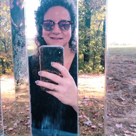 Meet your Posher, Judy - Picture 1 of 1